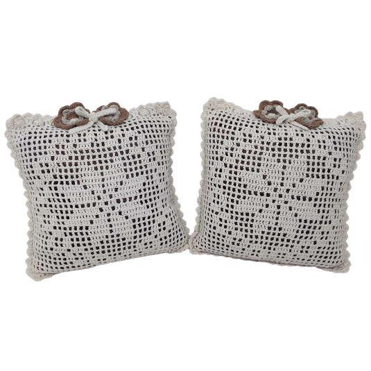 Almofadas artesanais Driade Branca